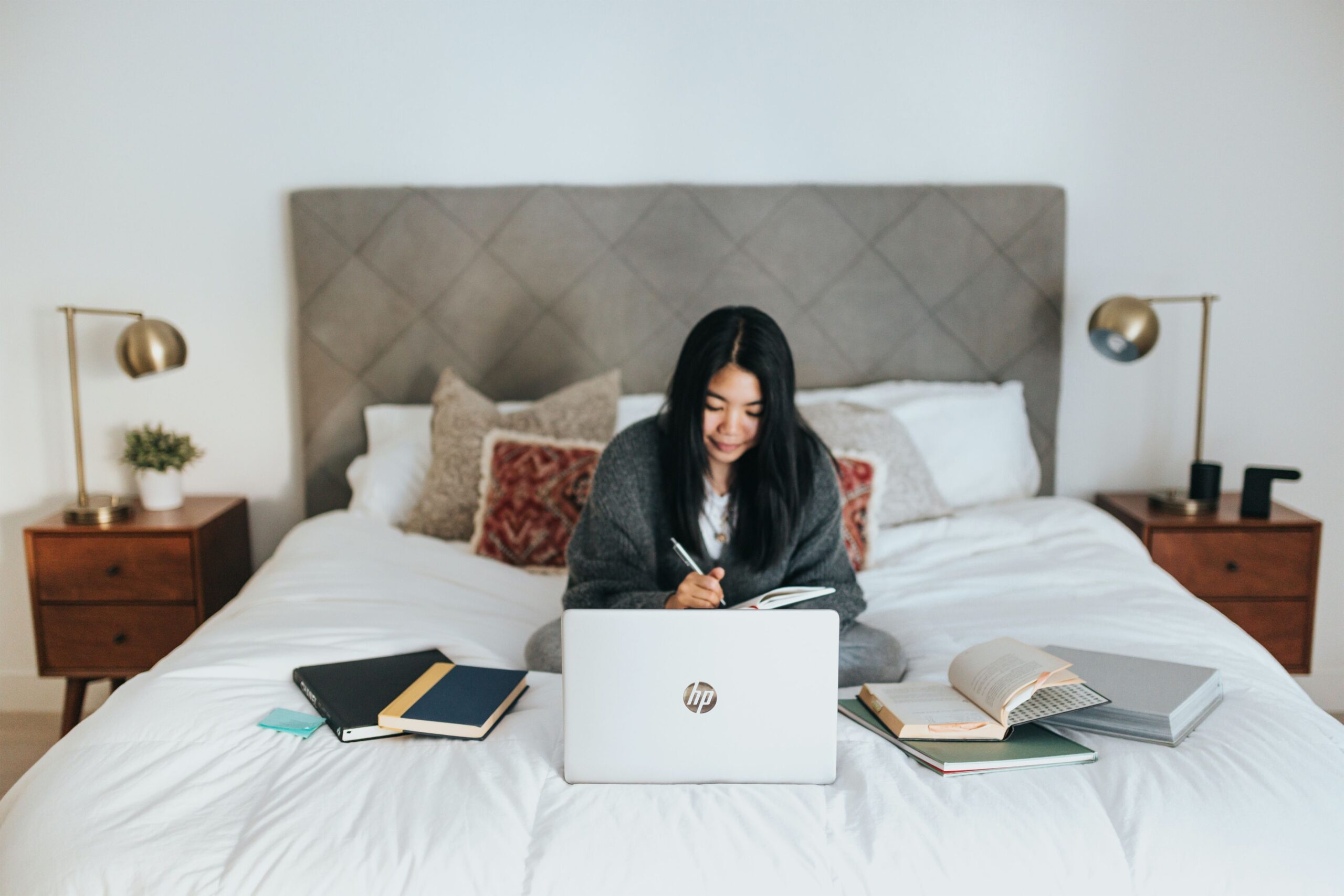 Coursera CEO explains how job-seekers can learn & get hired right from their bedrooms