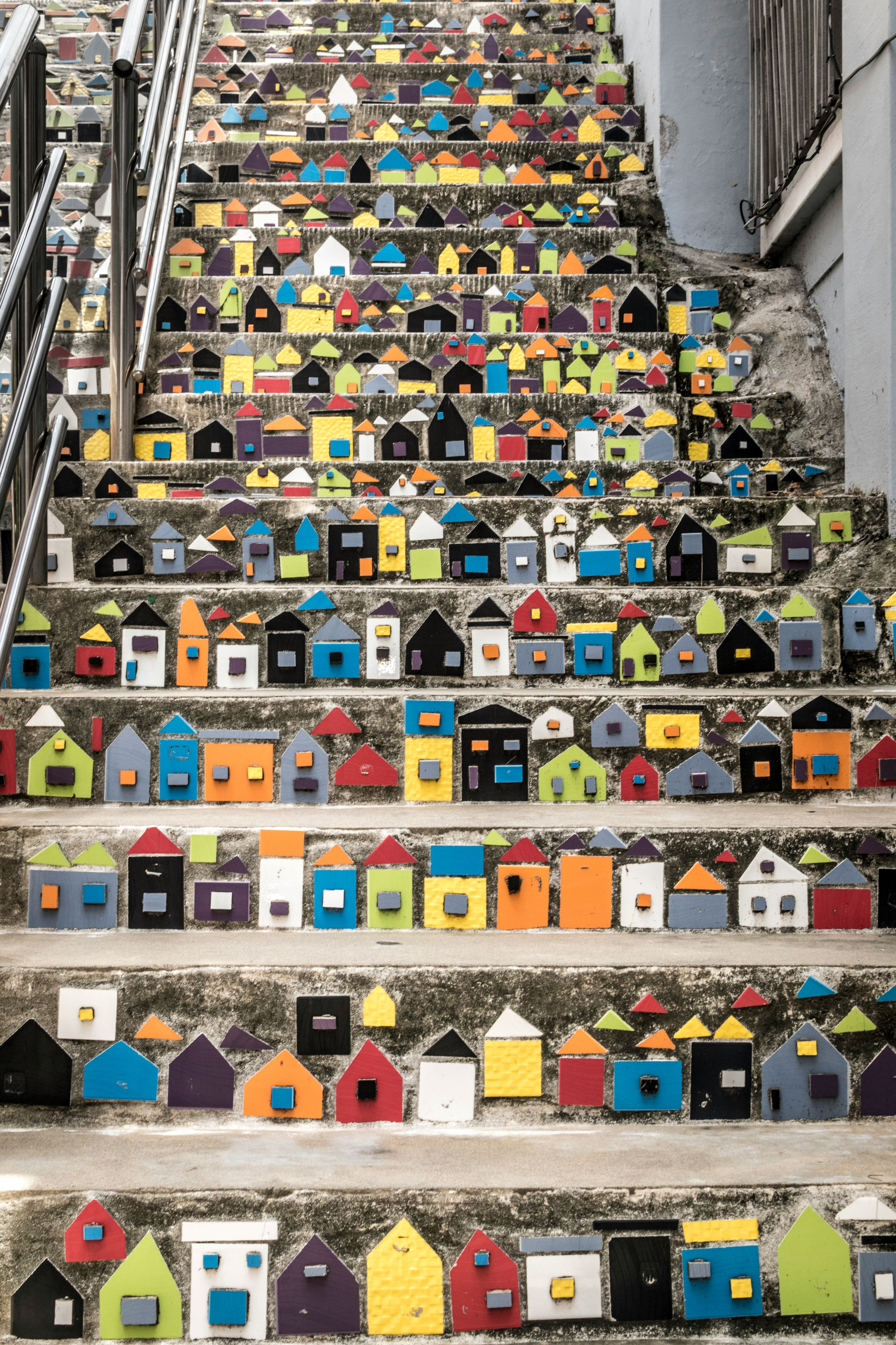 blue yellow and white concrete blocks