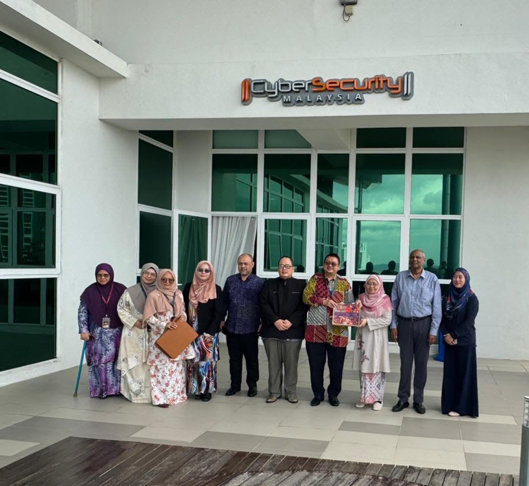 UNIMY Forges Groundbreaking Collaboration with CyberSecurity Malaysia
