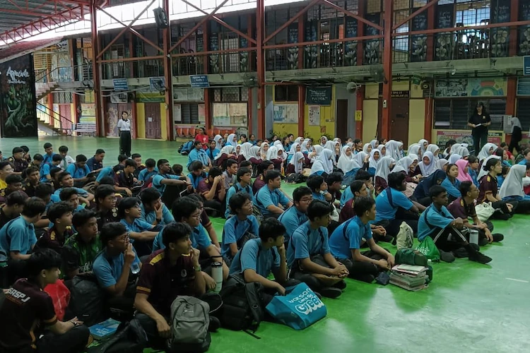 BAC2School at SMK Sultan Abdul Samad: Stress-Free SPM Support