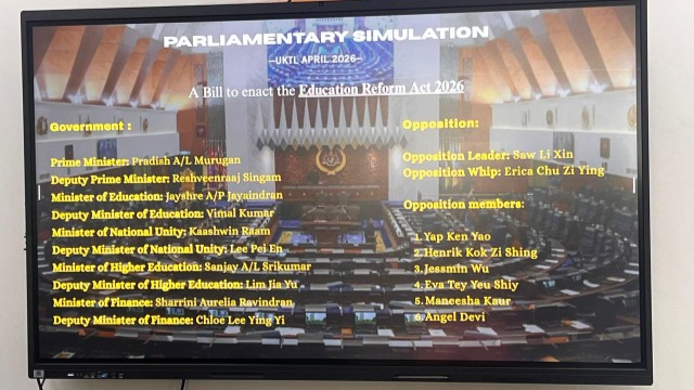 Order! Order! When Future Lawyers Took Their Seats in A Parliament Simulation
