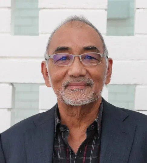 Professor Emeritus Dr Johan Saravanamuttu
